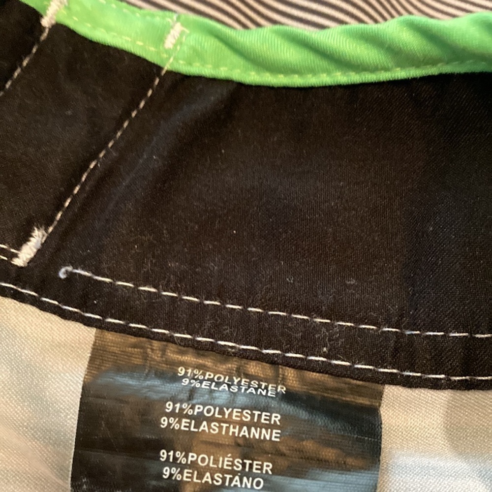 O’NEILL Mens Board Short - size 40” waist - Picture 11 of 13